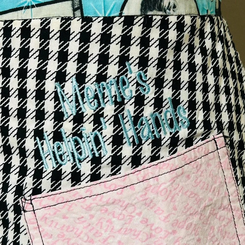 Elvis Retro Apron and Oven Mitt Set